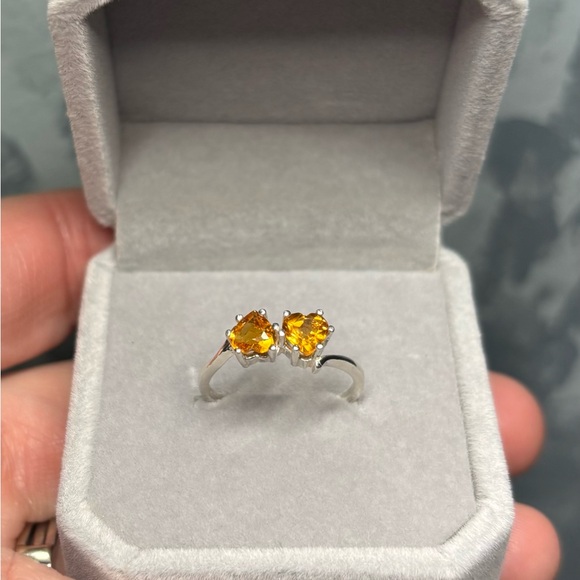 Stunning Natural Citrine double Hearts in 925 Sterling Silver Ring Sz 6.5 - Picture 2 of 7